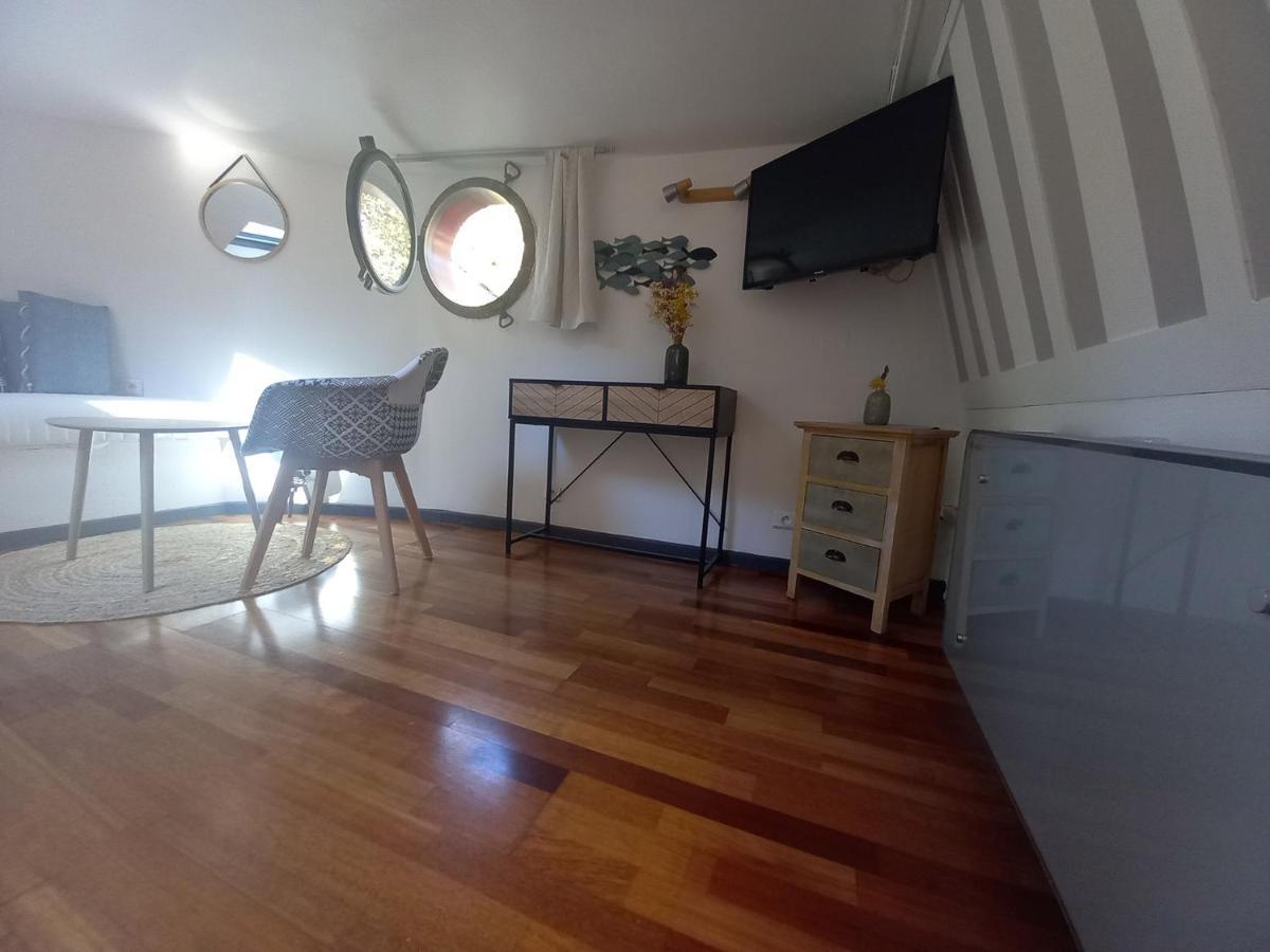 Appartement Atypique Independant Sur Peniche Metz Eksteriør billede