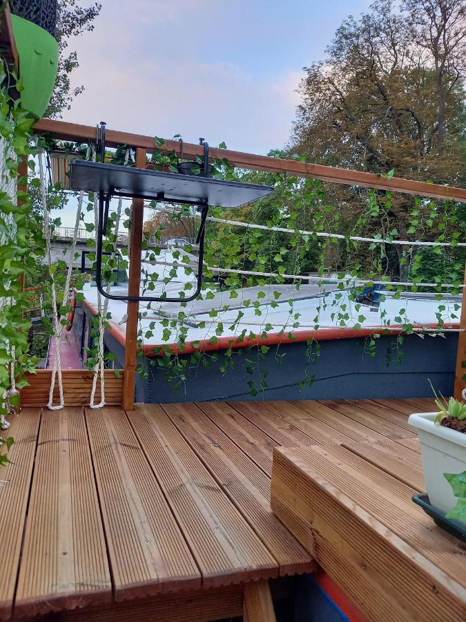 Appartement Atypique Independant Sur Peniche Metz Eksteriør billede